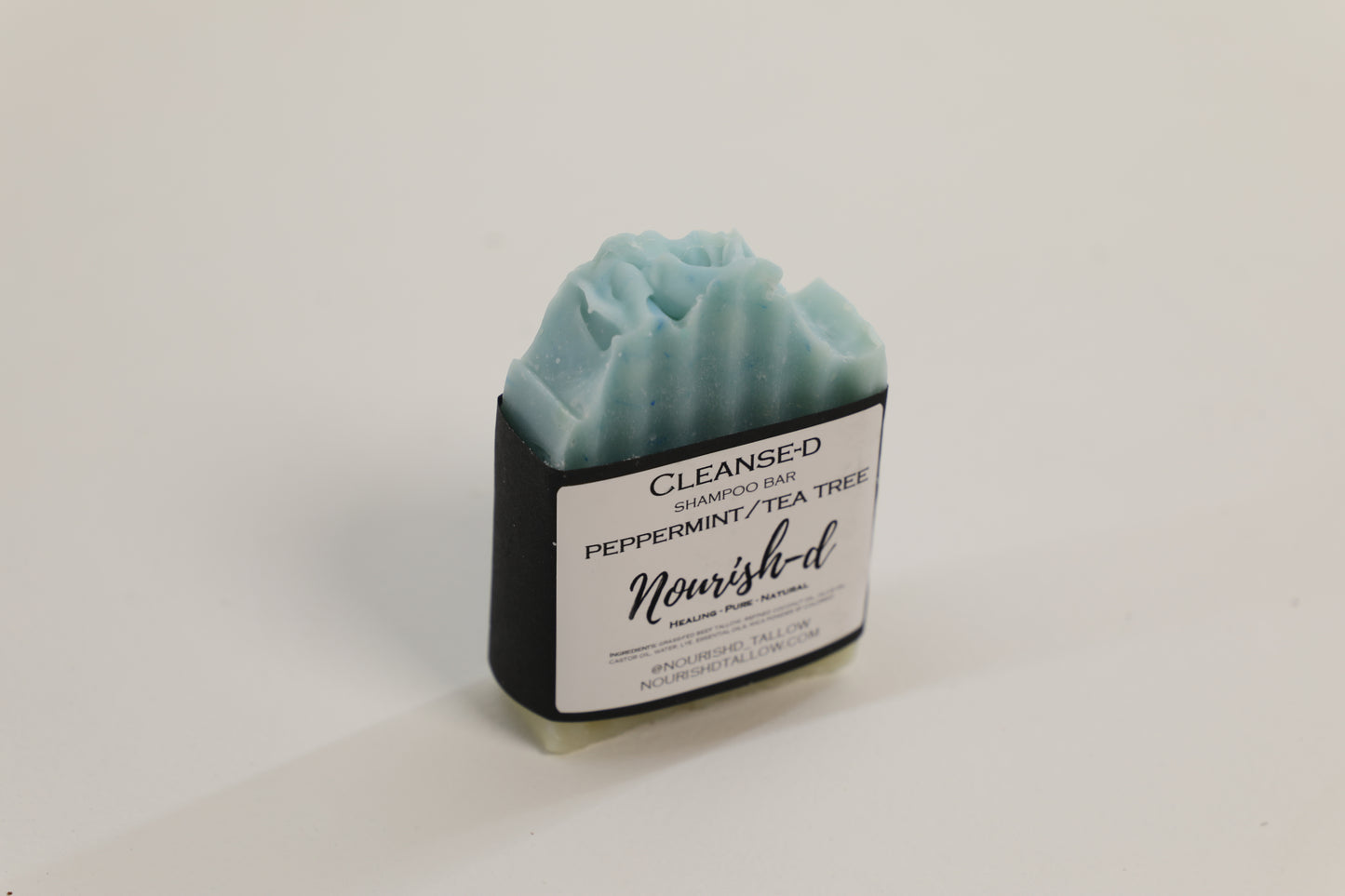 Nourish-d "CLEANSE-D" – Nourishing Tallow Shampoo Bar for Healthy Hair - Peppermint / Tea Tree